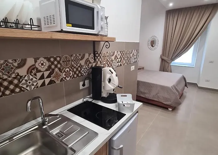 게스트하우스 Residenza Nascari Al Plebiscito 3*